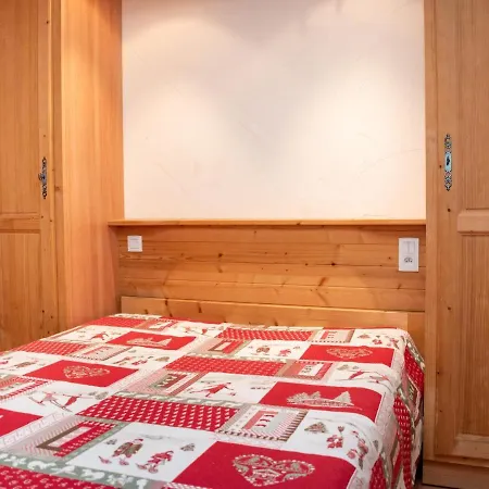 Apartment Uvernet-fours, 3 Pieces, 8 Personnes - Fr-1-504-37